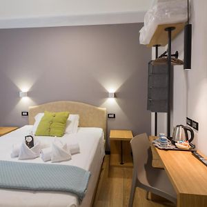 Camera standard con letto king size